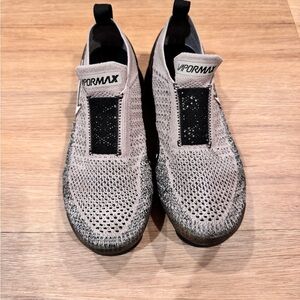 Nike Knit Women's Sneakers